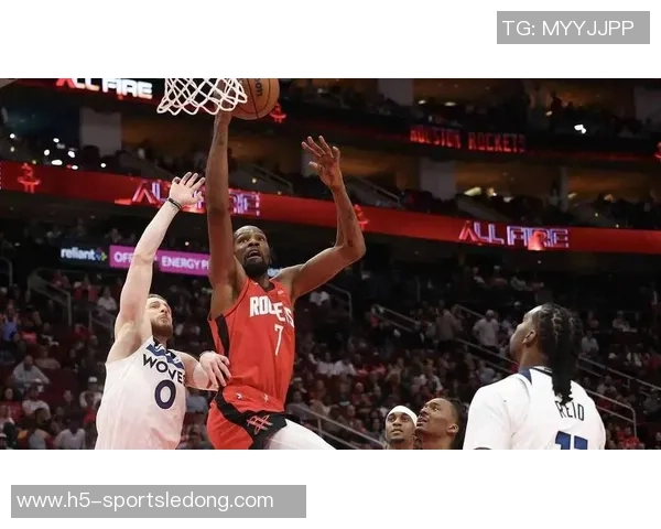 萨姆纳上半场火力全开12投9中砍下23分4篮板1助攻独木难支球队表现不佳